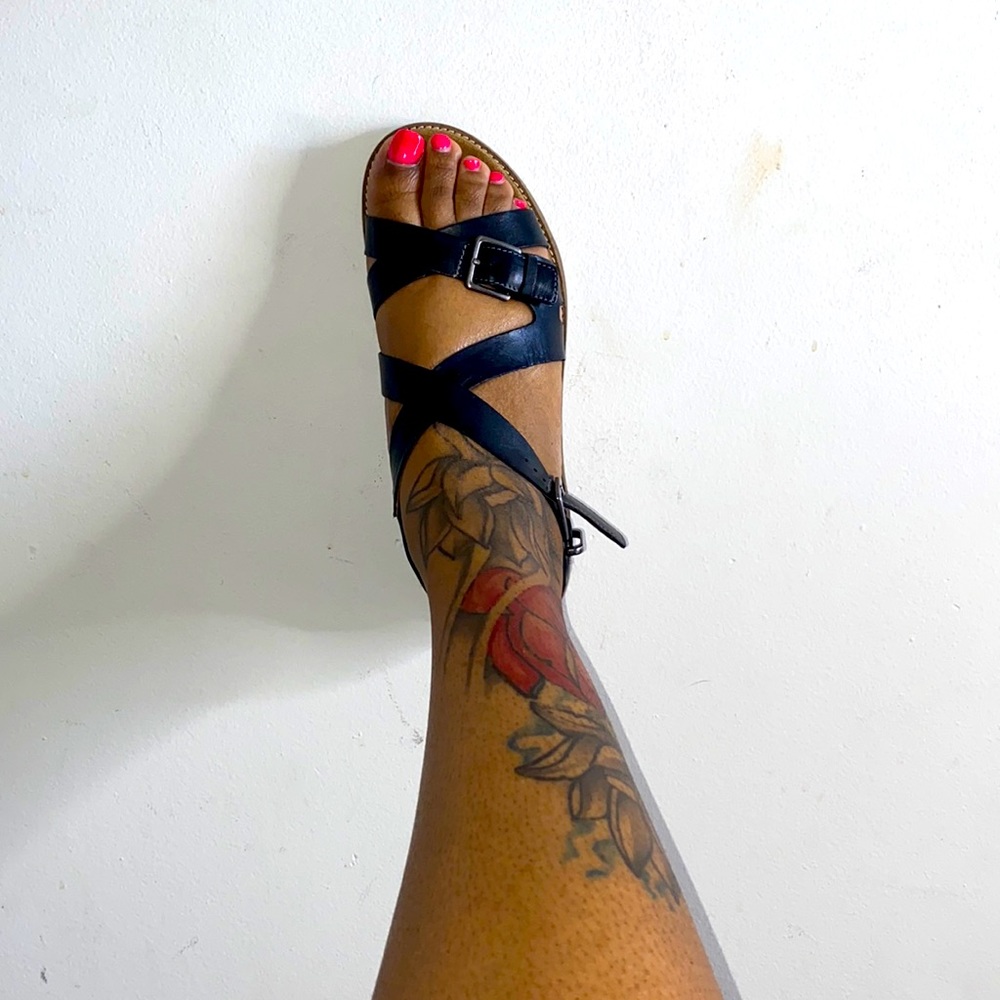 CLARKS Sandals
